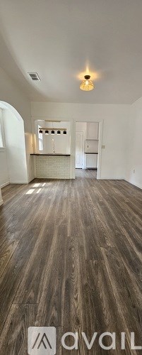 2011 Mason St 2 Beds Apartment for Rent
