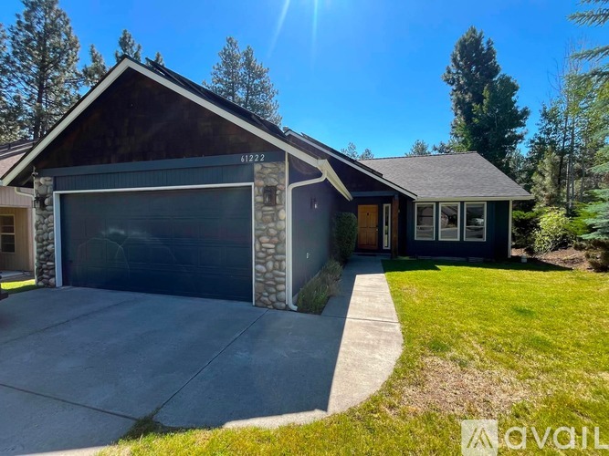 61222 Bighorn Court 3 Beds Single Family Home for Rent - Photo gallery 3