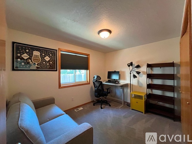 61222 Bighorn Court 3 Beds Single Family Home for Rent - Photo gallery 4