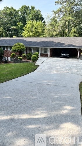 1065 Pleasant Hill Road 4 Beds Apartment for Rent