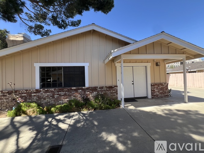 9210 Langdon Avenue 3 Beds Single Family Home for Rent - Photo gallery 1