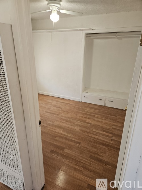 3812 Huron Street 1 Single Family Home for Rent - Photo gallery 2
