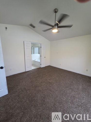 2809 Shumard Street 4 Beds Single Family Home for Rent - Photo gallery 3