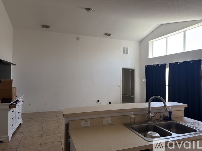 2809 Shumard Street 4 Beds Single Family Home for Rent - Photo gallery 4