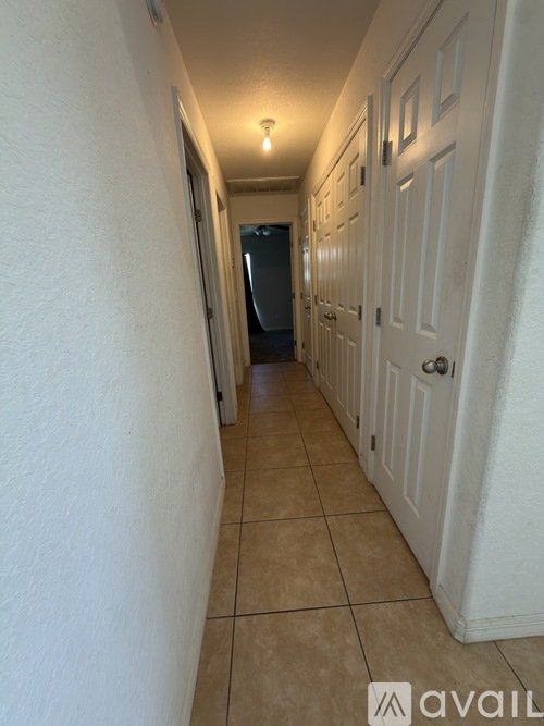 2809 Shumard Street 4 Beds Single Family Home for Rent - Photo gallery 5