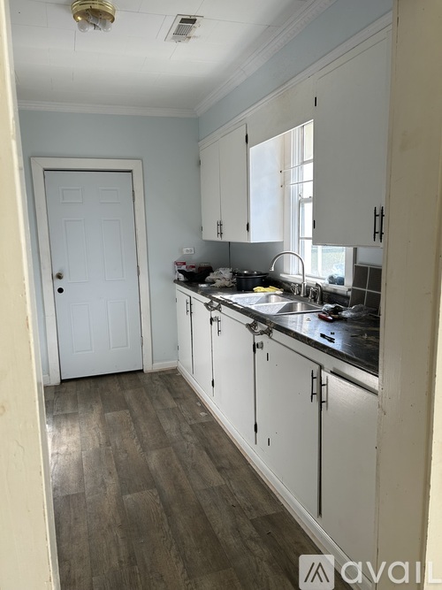 307 Columbia Road 3 Beds Single Family Home for Rent - Photo gallery 1