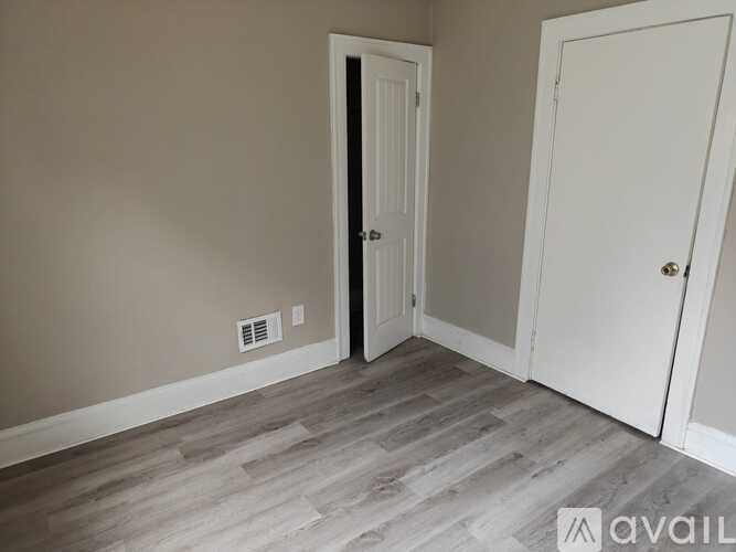 10703 Lee Ave 3 Beds Apartment for Rent - Photo gallery 3