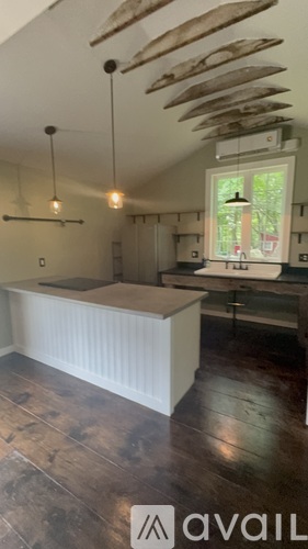 292 New Hampshire 125 2 Beds Single Family Home for Rent - Photo gallery 2