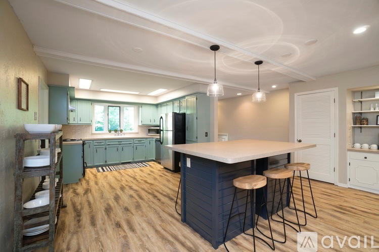 17264 Riley Street 4 Beds Single Family Home for Rent - Photo gallery 3