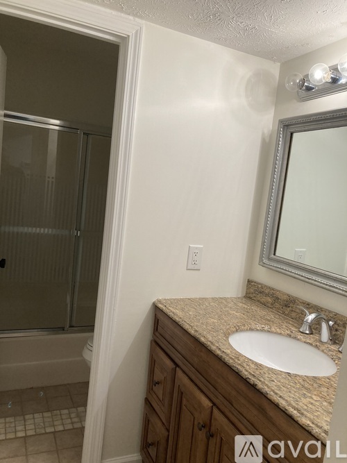 125 Sterling Court 2 Beds Condo for Rent - Photo gallery 2