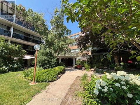 419 - 10 SUNRISE AVENUE 3 Beds Apartment for Rent