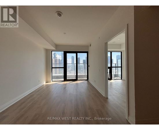 1906 - 4015 THE EXCHANGE 2 Beds Apartment, Condo, Home for Rent - Photo gallery 4