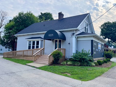 8205 Shelbyville Road 3 Beds Apartment for Rent