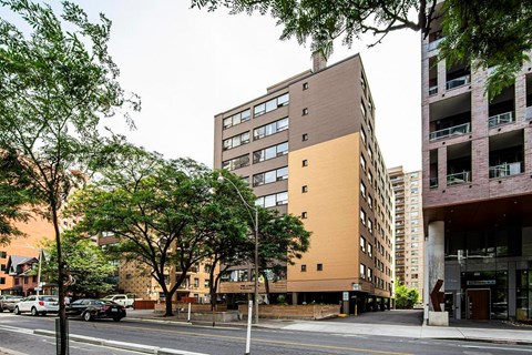 85 Wellesley St East Studio-2 Beds Apartment for Rent