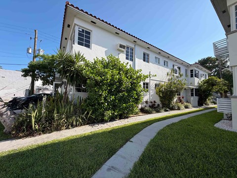 7116 Bay Dr. Studio-1 Apartment for Rent