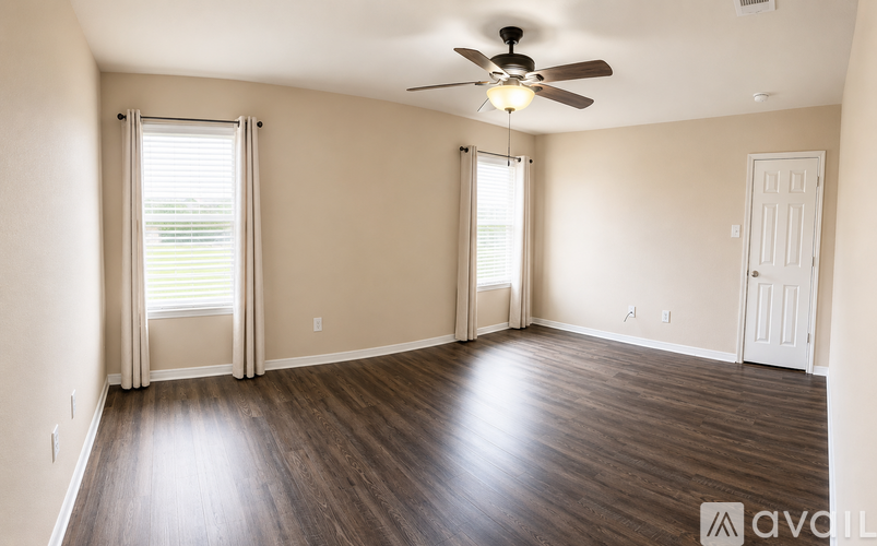 484 Coolidge Ln 3 Beds Single Family Home for Rent - Photo gallery 5