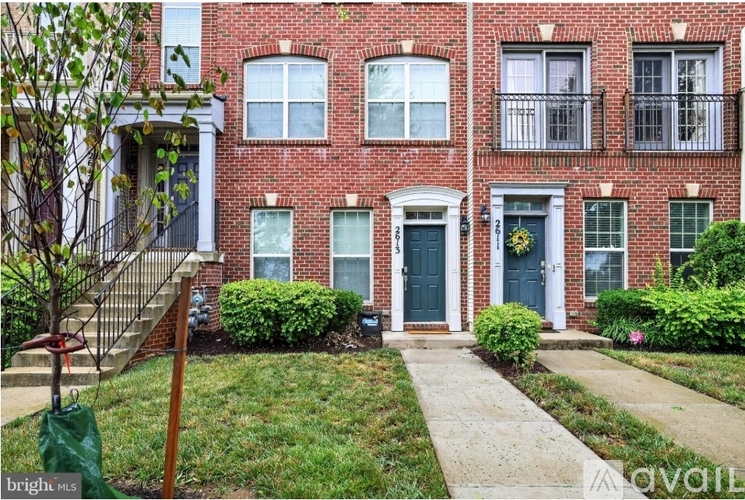 2613 Campus Way North 3 Beds Condo for Rent - Photo gallery 1