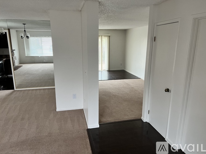 5226 Victor Avenue 4 Beds Single Family Home for Rent - Photo gallery 5