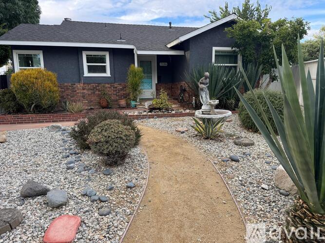 7136 Jellico Avenue 2 Beds Single Family Home for Rent - Photo gallery 2