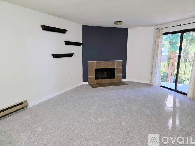 12742 NE 116th Ln 1 Apartment for Rent - Photo gallery 4
