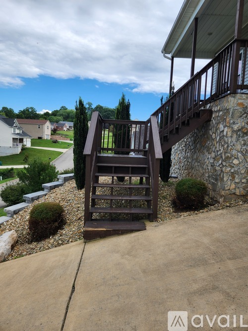 3923 Mountain Vista Road 3 Beds Single Family Home for Rent - Photo gallery 3