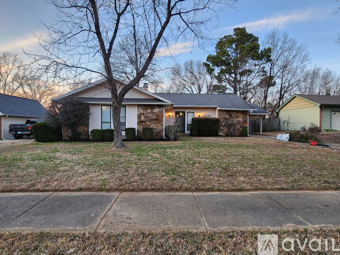 8220 Timber Hill Trail 3 Beds Single Family Home for Rent - Photo gallery 1