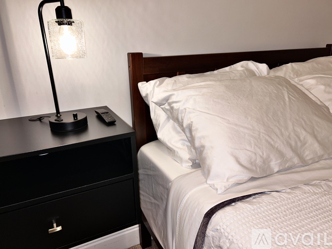 Private Room -High St 2 Beds Apartment for Rent - Photo gallery 5