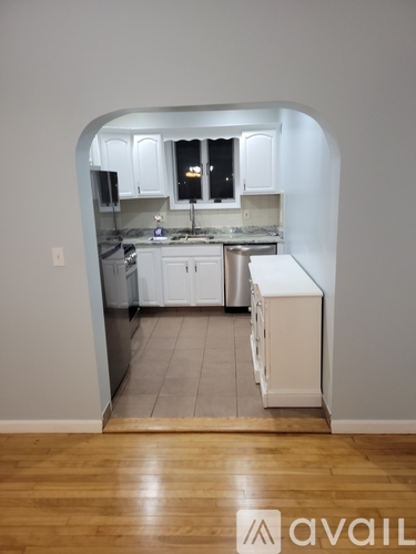 630 Weetamoe Street 3 Beds Apartment for Rent - Photo gallery 5