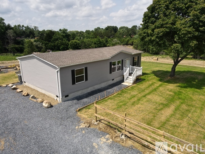 343 Sherando Lane 3 Beds Single Family Home for Rent - Photo gallery 1