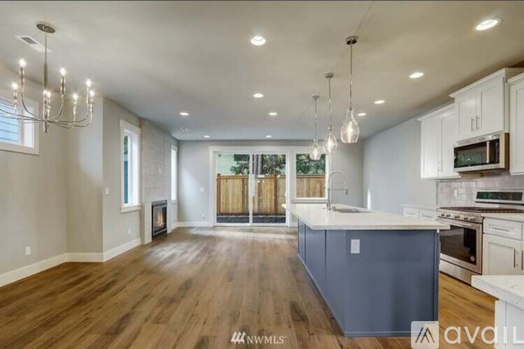 8813 223rd Place Southwest 3 Beds Single Family Home for Rent - Photo gallery 4