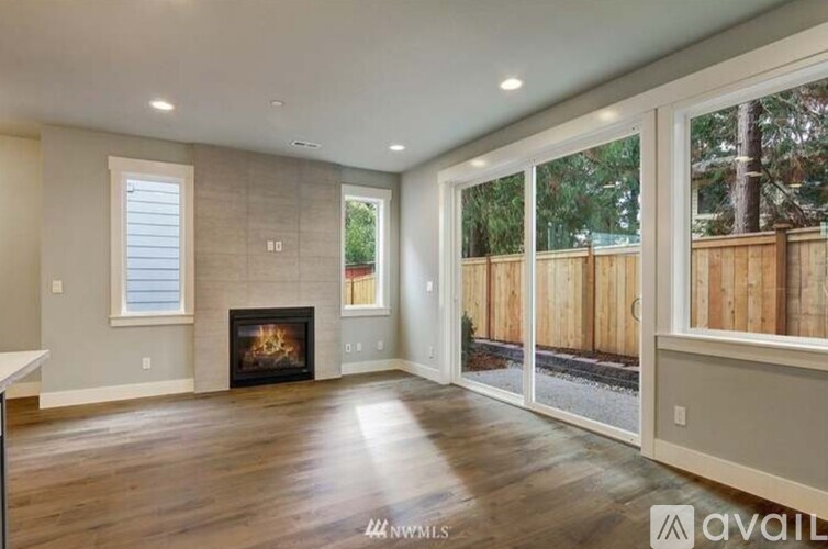 8813 223rd Place Southwest 3 Beds Single Family Home for Rent - Photo gallery 5