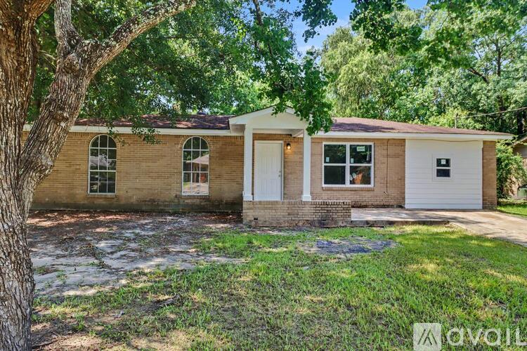 4136 Mimosa Drive 3 Beds Single Family Home for Rent - Photo gallery 1