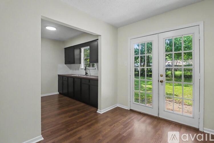4136 Mimosa Drive 3 Beds Single Family Home for Rent - Photo gallery 5