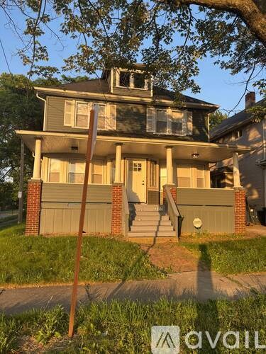 3153 W 112Th St 3 Beds Apartment for Rent
