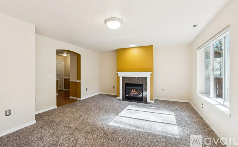 28441 33rd Ln S 4 Beds Single Family Home for Rent - Photo gallery 2