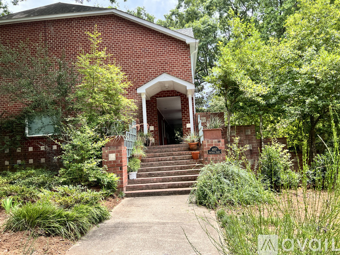 407 McCauley Street 2 Beds Condo for Rent - Photo gallery 1
