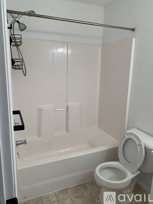 1631 Jenna Drive 3 Beds Single Family Home for Rent - Photo gallery 3
