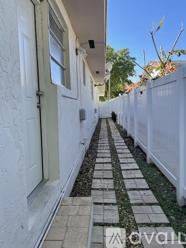 SW 37Th Ct 1 Apartment for Rent