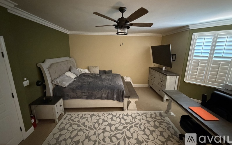10965 Merritt Drive 1 Apartment for Rent - Photo gallery 2