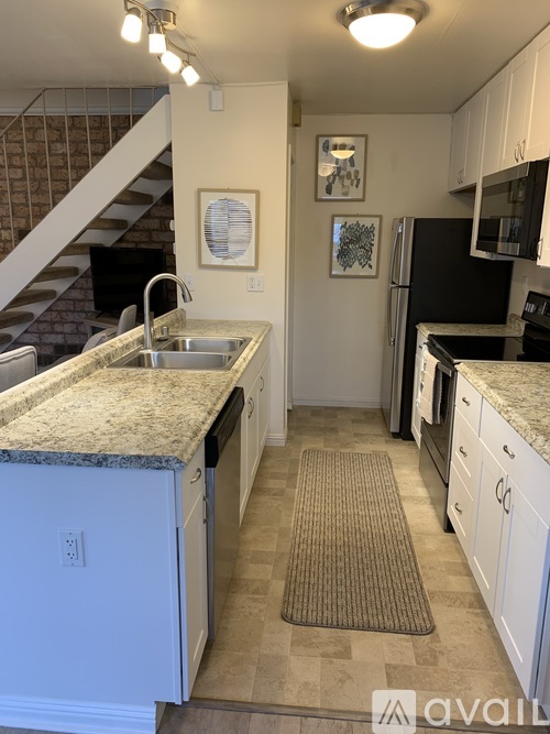 4425 Diamond St. 1 Apartment for Rent - Photo gallery 4
