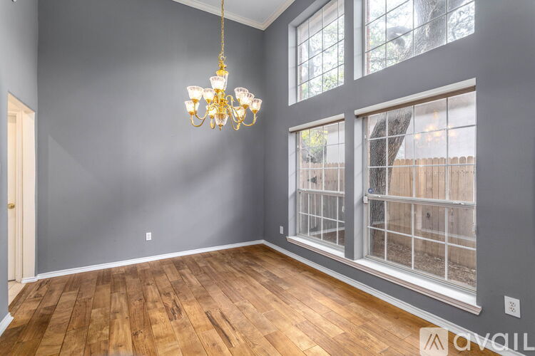 5 Nikita Dr 4 Beds Single Family Home for Rent - Photo gallery 5