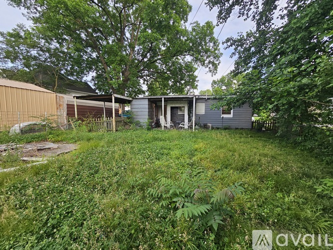 121 W 9th St 2 Beds Single Family Home for Rent - Photo gallery 4