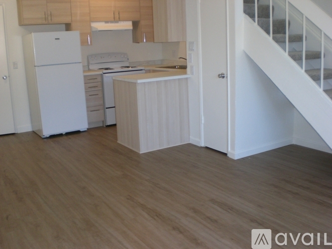2323 McBride Lane 2 Beds Apartment for Rent - Photo gallery 5