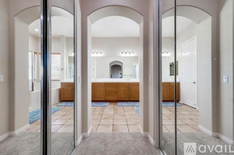 1922 Fernbrook Court 5 Beds Single Family Home for Rent - Photo gallery 5