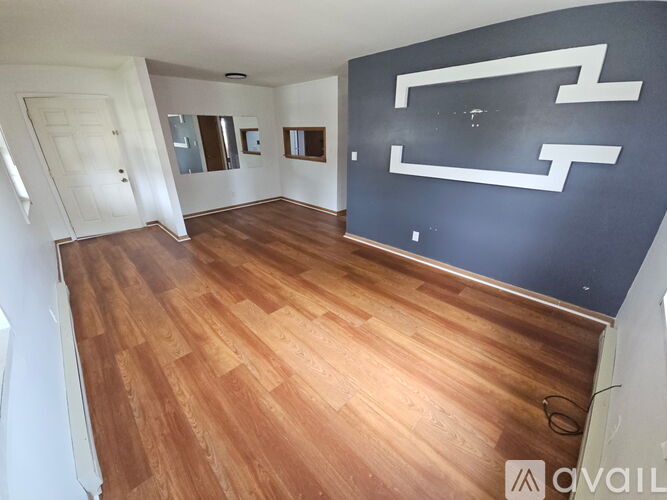 5831 W 25th St 2 Beds Apartment for Rent - Photo gallery 5
