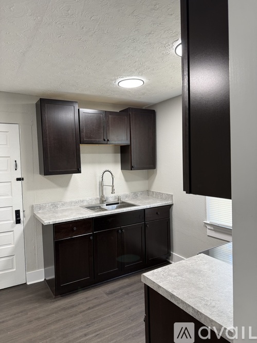 66 Martin Avenue Southeast 2 Beds Single Family Home for Rent - Photo gallery 4