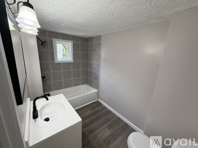 474 S Prospect St 4 Beds Single Family Home for Rent - Photo gallery 3