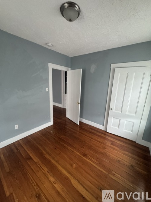 212 Globe Street 2 Beds Apartment for Rent - Photo gallery 2
