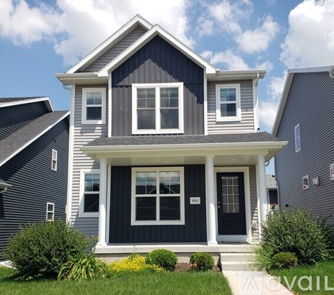 5852 Tranquility Trl 3 Beds Apartment for Rent