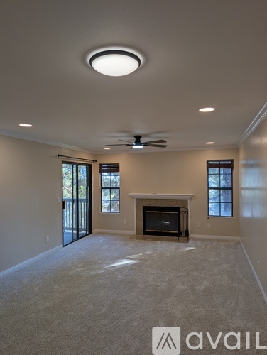 14942 Avenida Venusto 2 Beds Apartment for Rent - Photo gallery 1